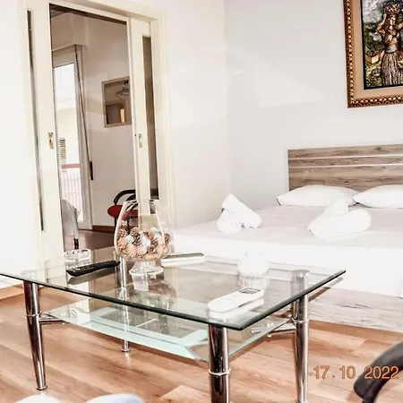 Athens Central 3Bd Apartment Next To Metro Luxury Exterior photo