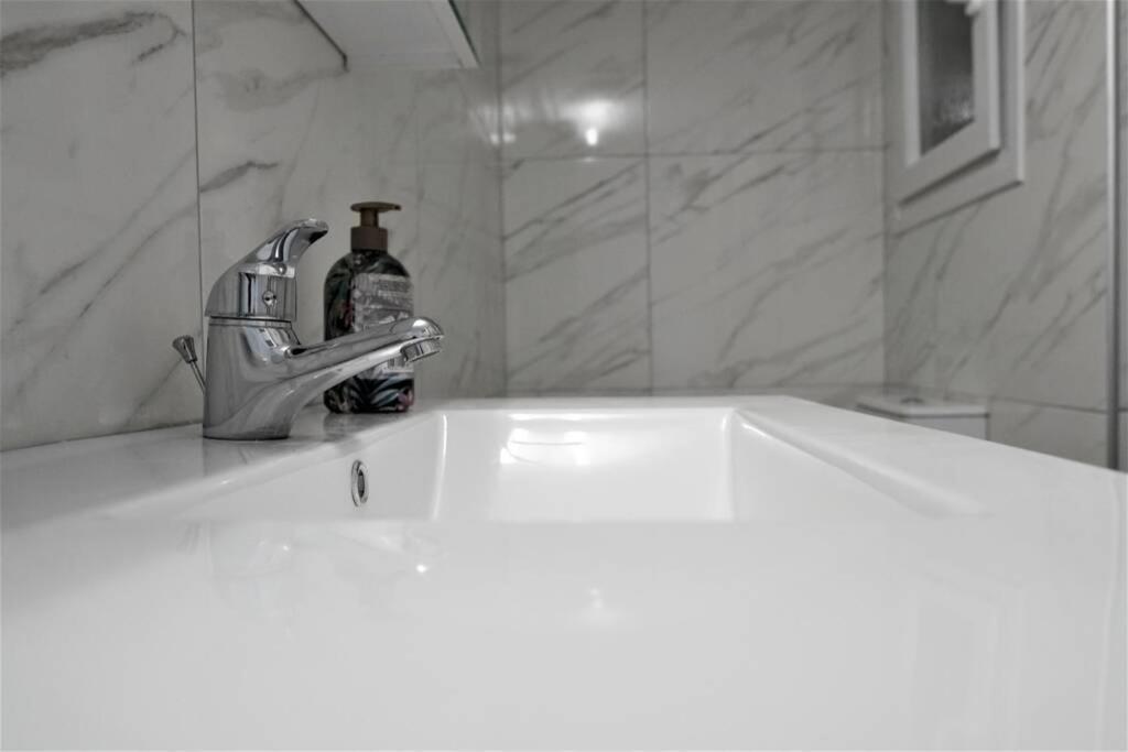 Apartment 3bd Next To Metro Luxury
