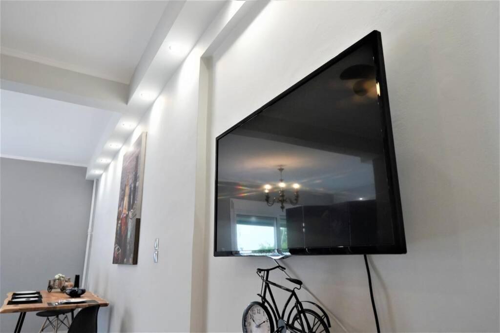 3bd Next To Metro Luxury Apartment