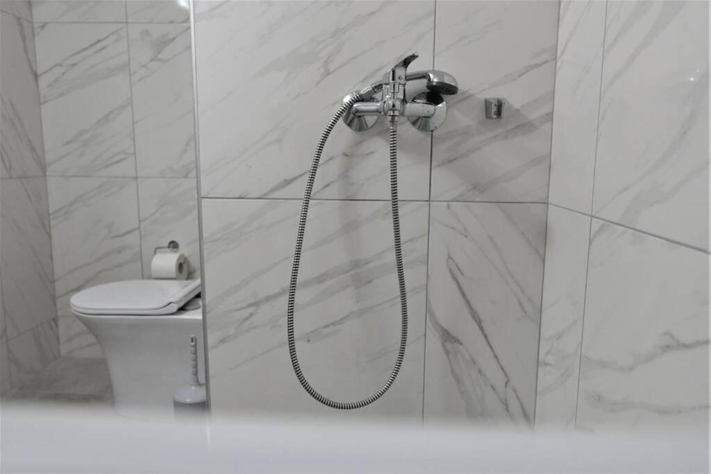3bd Next To Metro Luxury Apartamento
