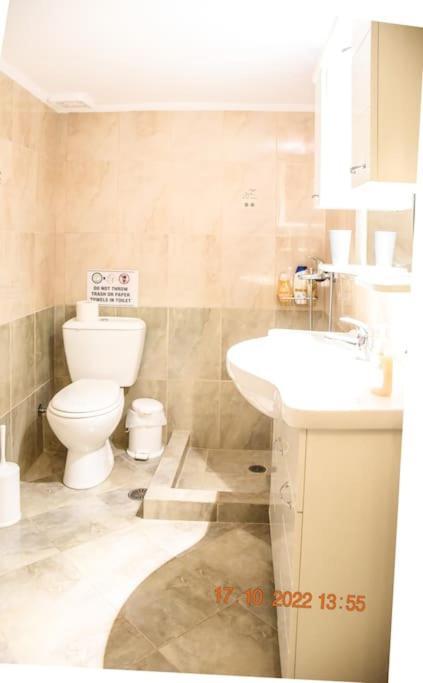 Apartment 3bd Next To Metro Luxury Athens